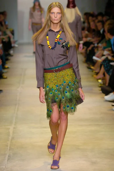 Look 4